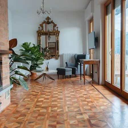 Bellini - Private Terrace & Garage *